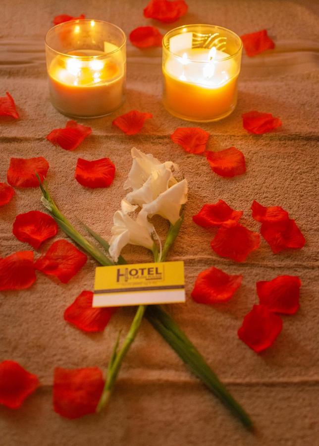 Hotel Le Pousse Pousse Tananarive Extérieur photo